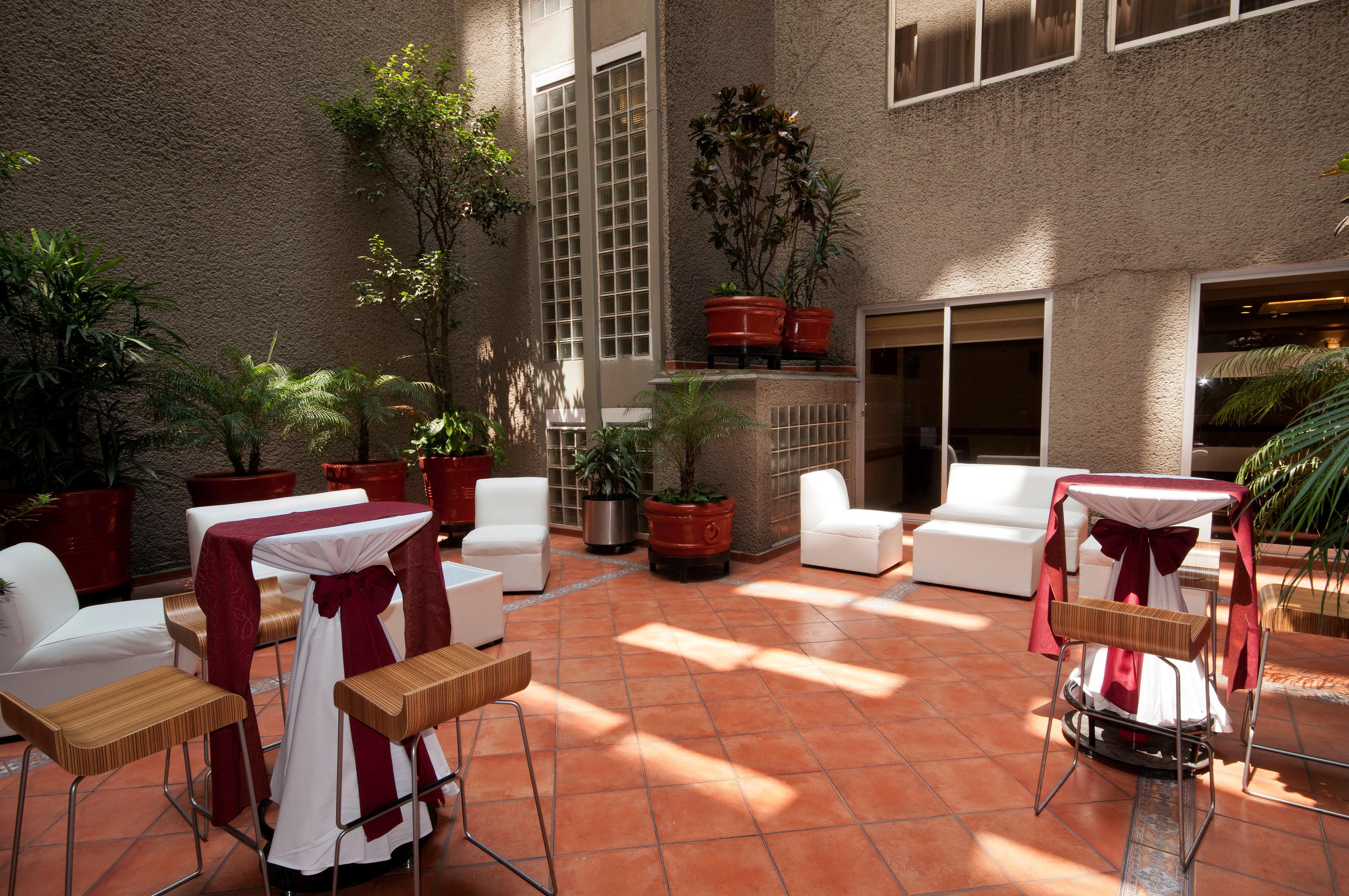 Holiday Inn Mexico Coyoacan Buitenkant foto
